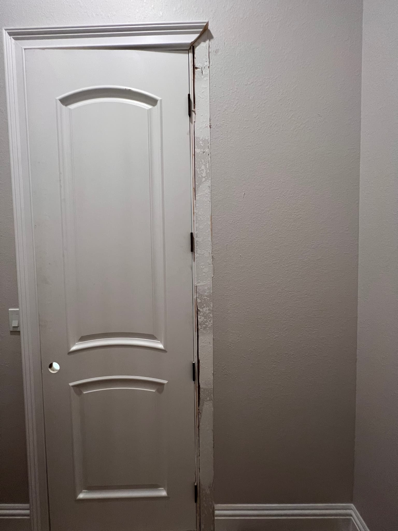 Door Frame Restoration in Fort Myers, Door Frame Restoration - Image 1